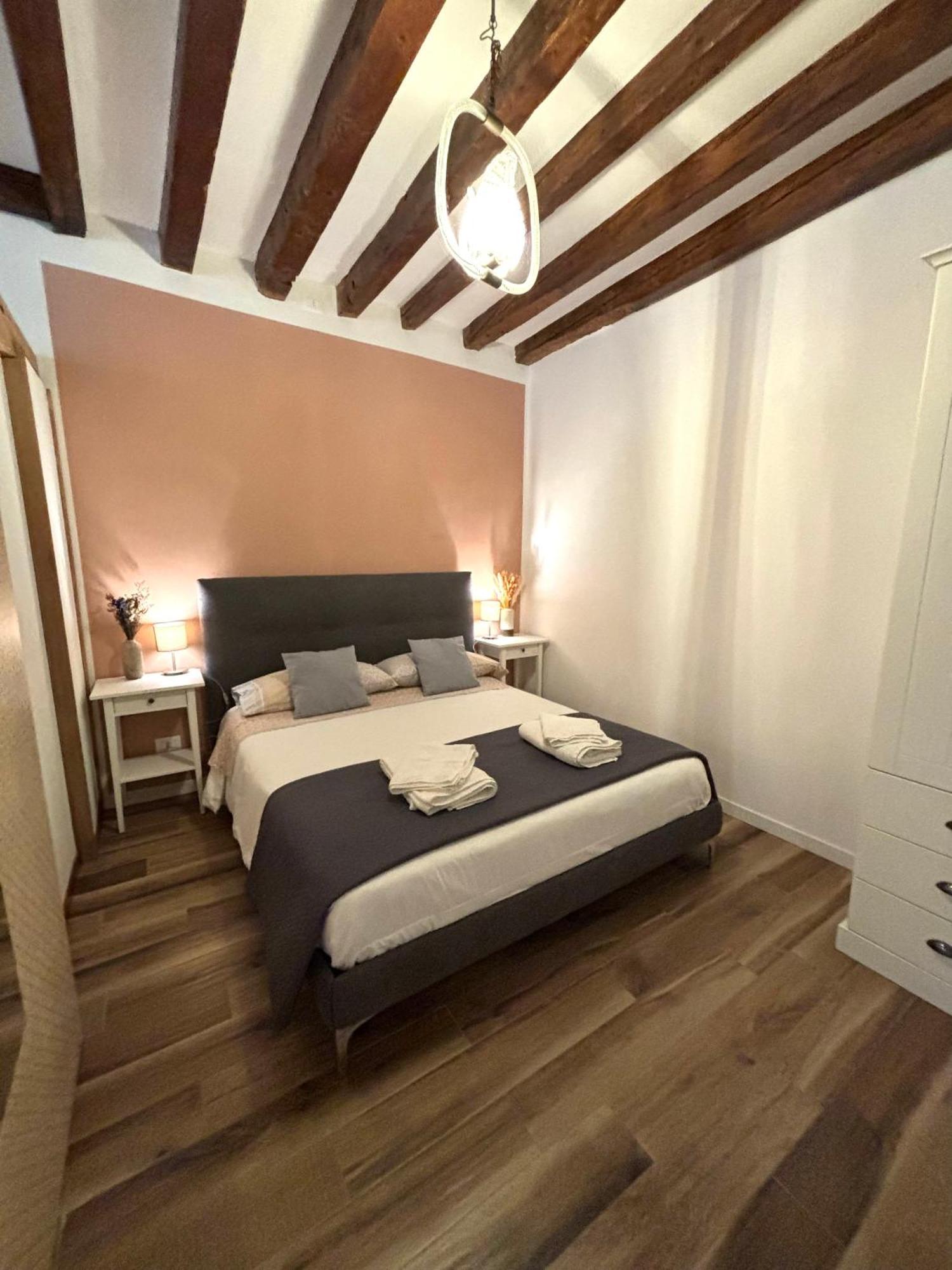 Emma'S House Apartment เวนิส ภายนอก รูปภาพ
