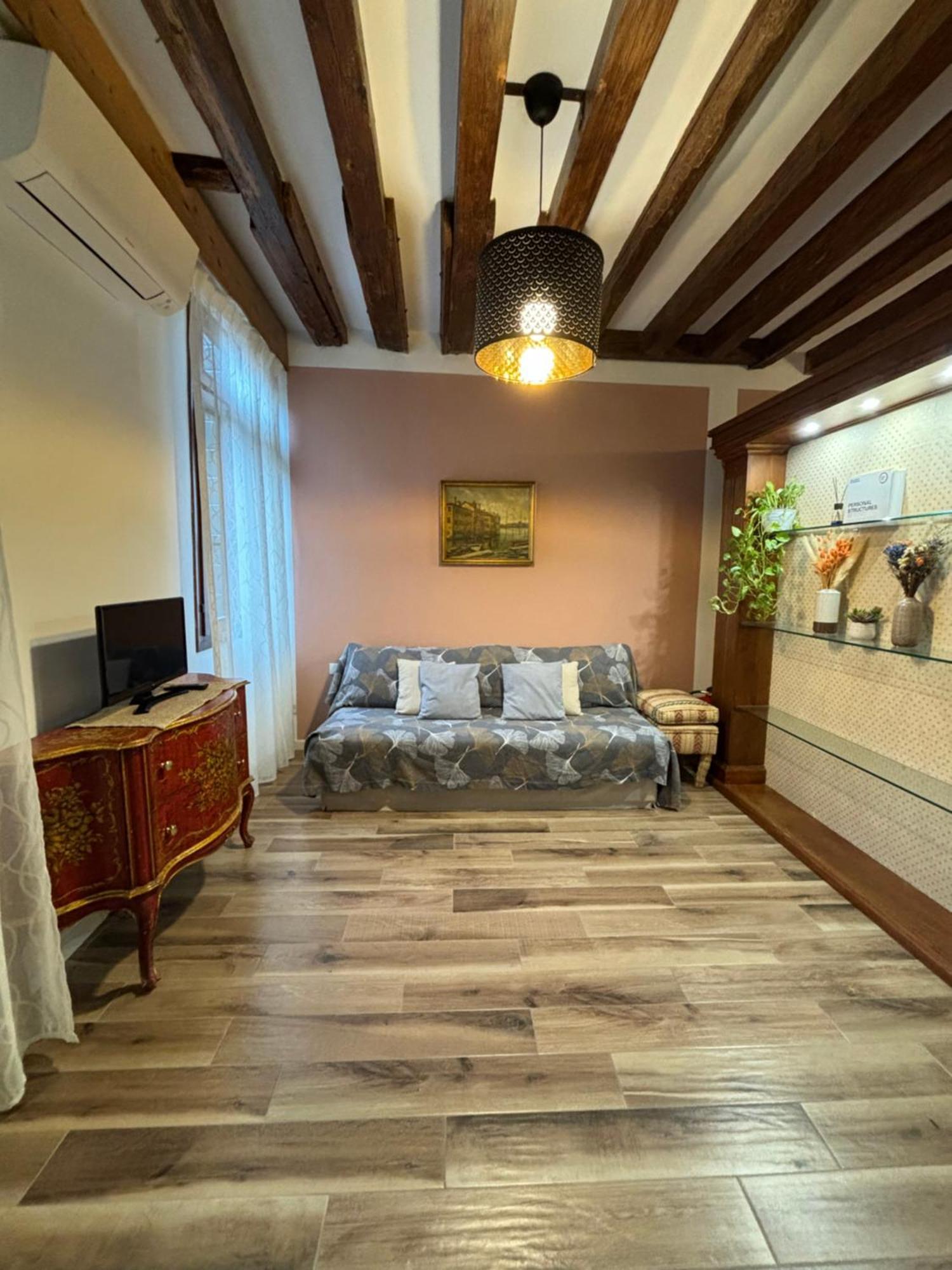 Emma'S House Apartment เวนิส ภายนอก รูปภาพ